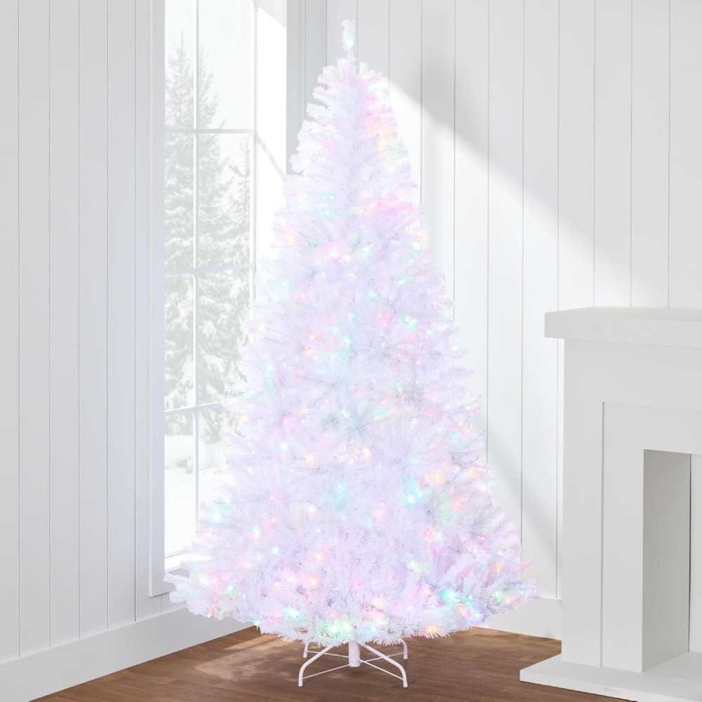 Pre-Lit Artificial Pine Tree with Lights