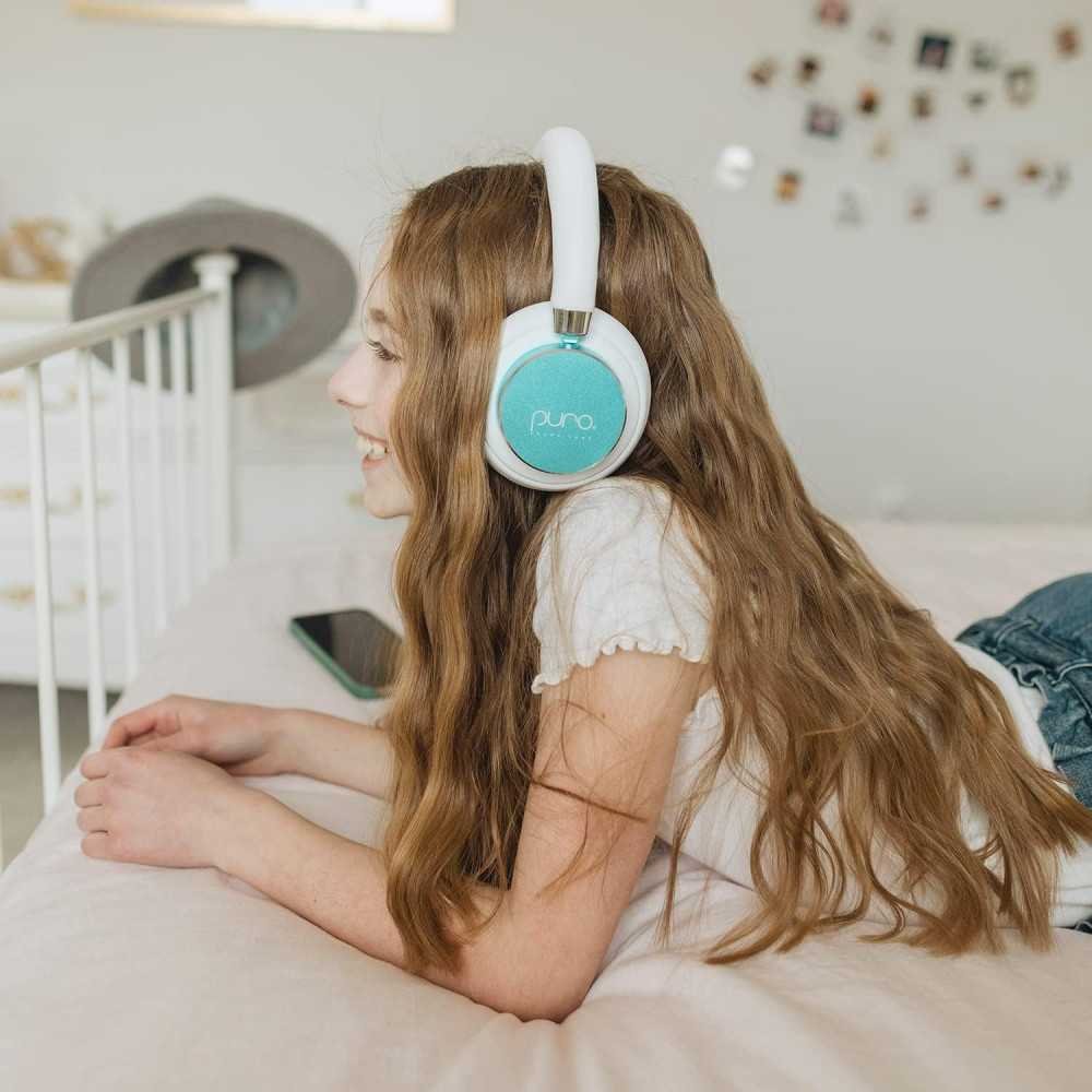 Sound Labs BT2200s Plus Kids' Bluetooth Headphones | TekChoice Electronics