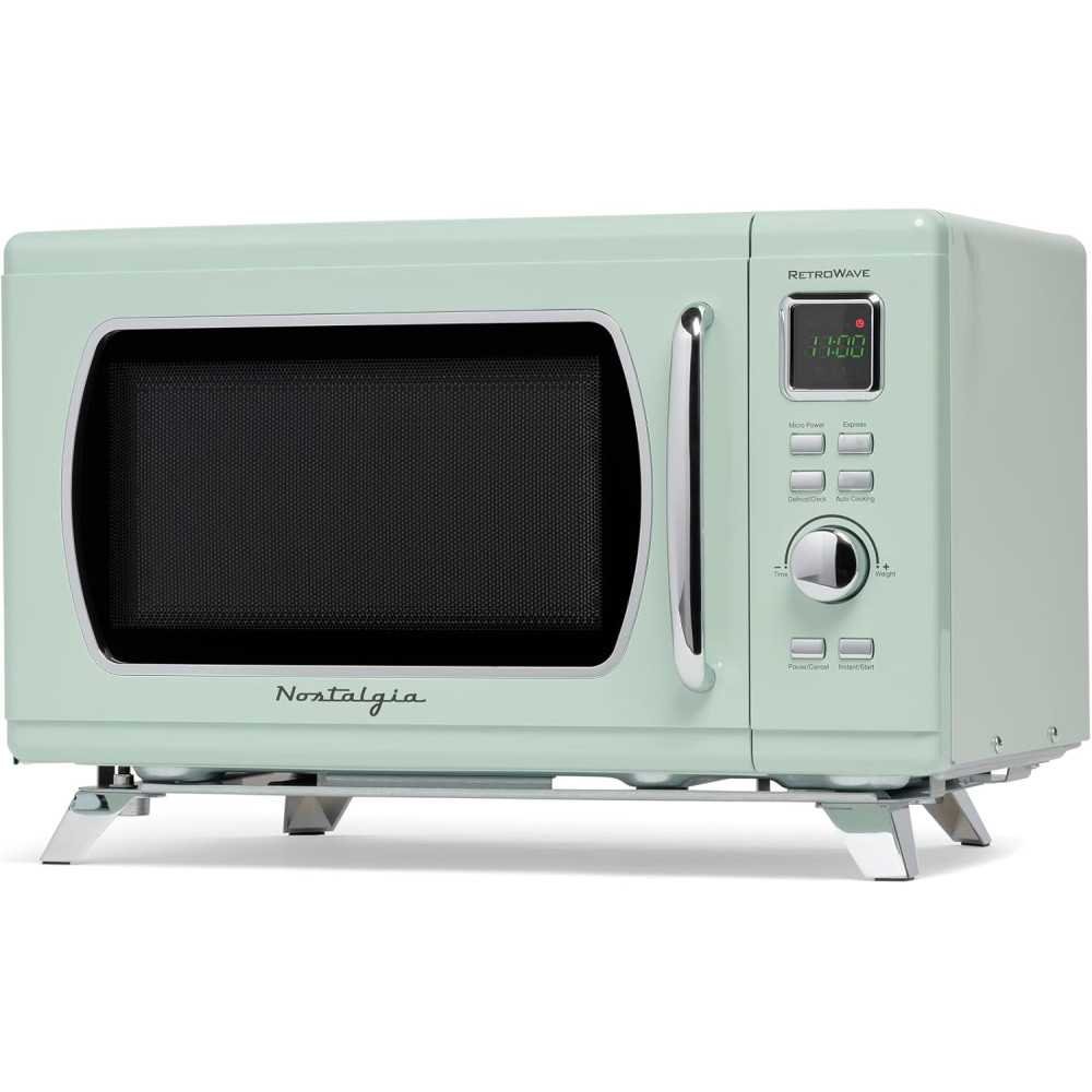 (0.7 cu.ft) Microwave Oven with 11 Power Levels and Smart Features | TekChoice Electronics